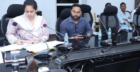 लंबे समय से काम बंद रखने वाले ठेकेदारों को जारी होगी नोटिस